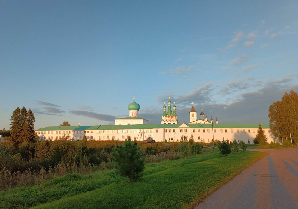 Монастырь в Ленинградской области,отзыв5