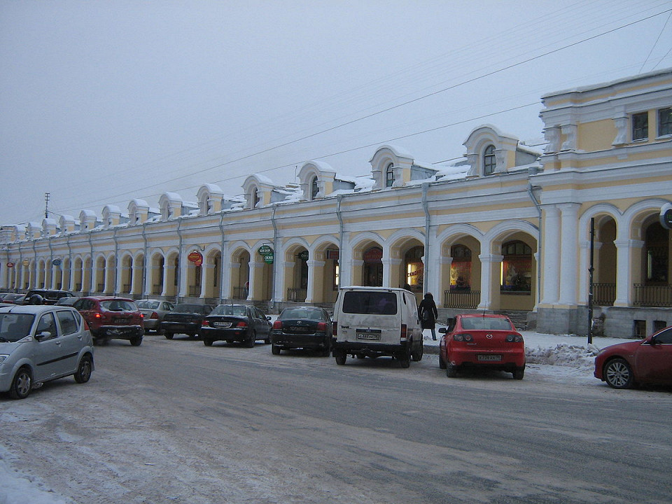 Гостиный двор в Пушкине