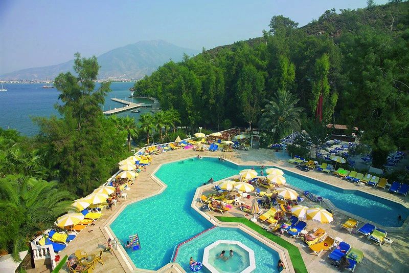Отель Club & Hotel Letoonia