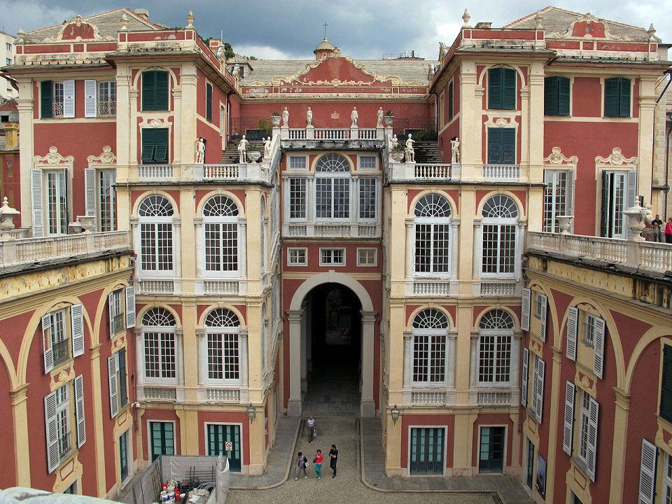 Палацци-дей-Ролли, Palazzo Reale