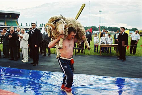 Праздник Сабантуй в Уфе