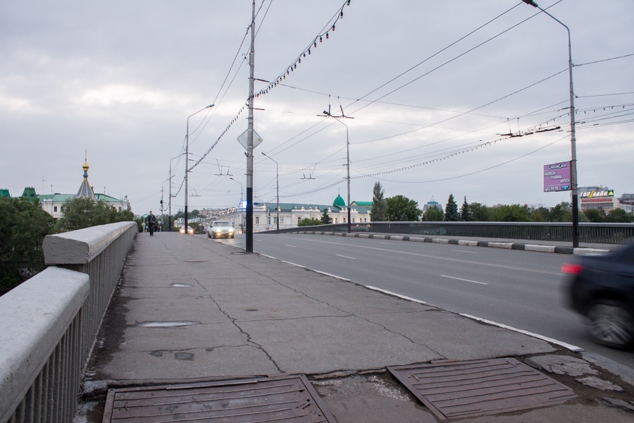 Юбилейный мост