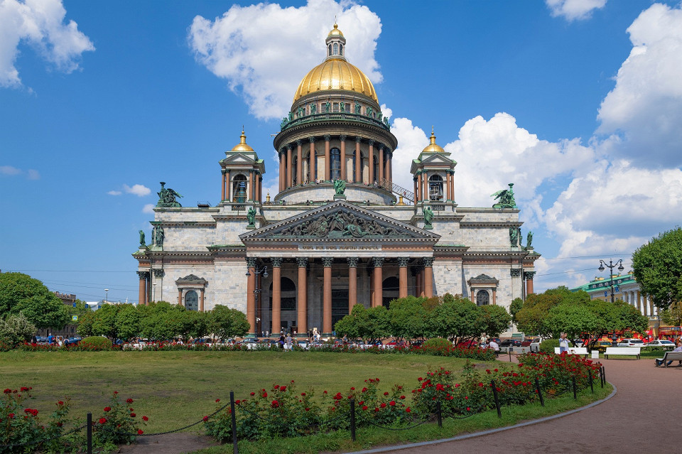Исаакиевский собор летом, Санкт-Петербург