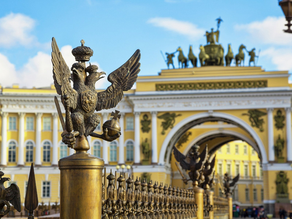 Дворцовая площадь в Петербурге 2