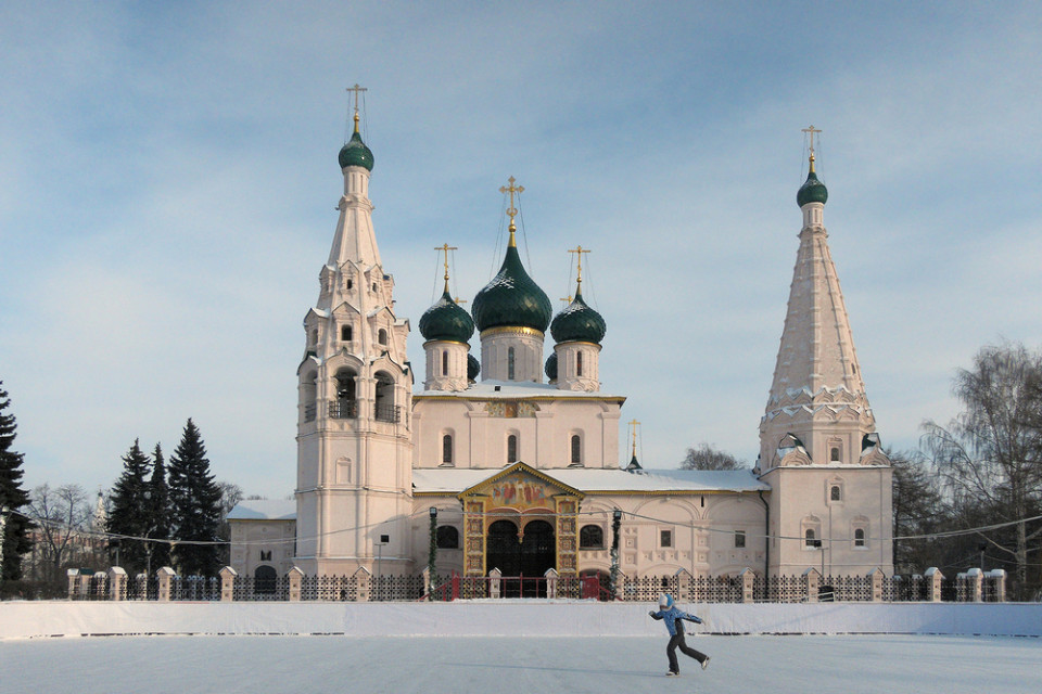  Каток на Советской площади в Ярославле