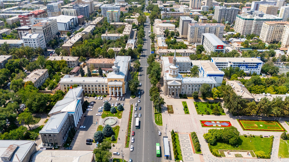Вид на Бишкек, Киргизия