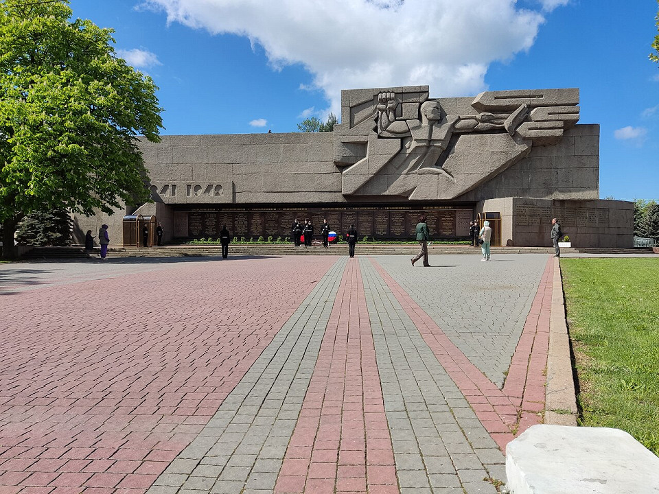 Мемориал героям обороны Севастополя