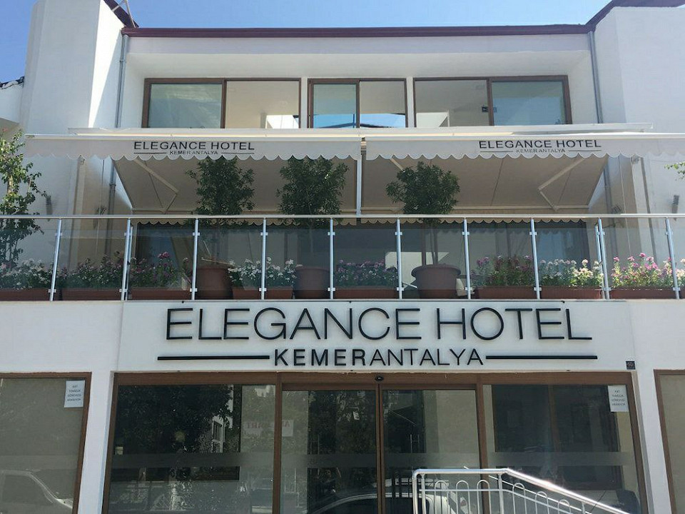 Elegance.jfif