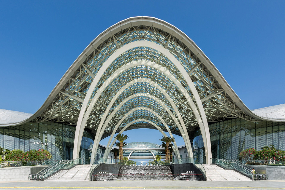Duty Free в Санье