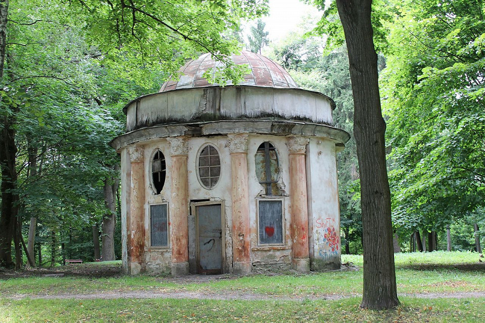 Стрыйский парк, ротонда