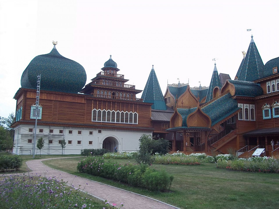 Коломенский дворец, крыльцо