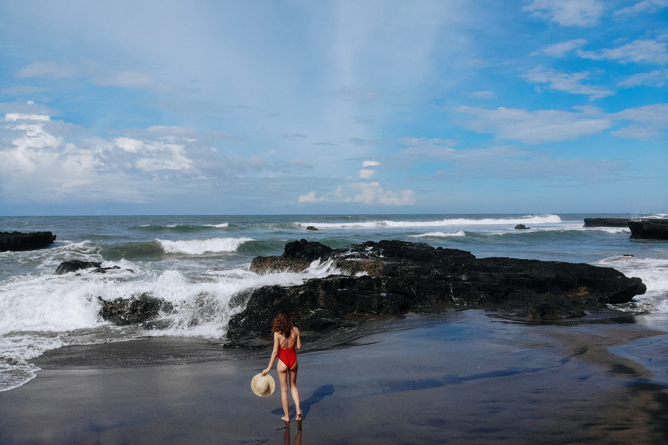 Бали, Индонезия, Space travel