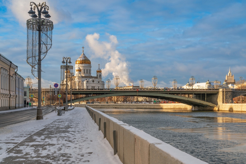 Москва после небольшого снегопада