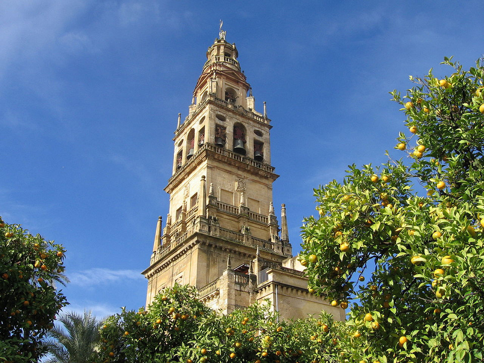 Мескита, минарет