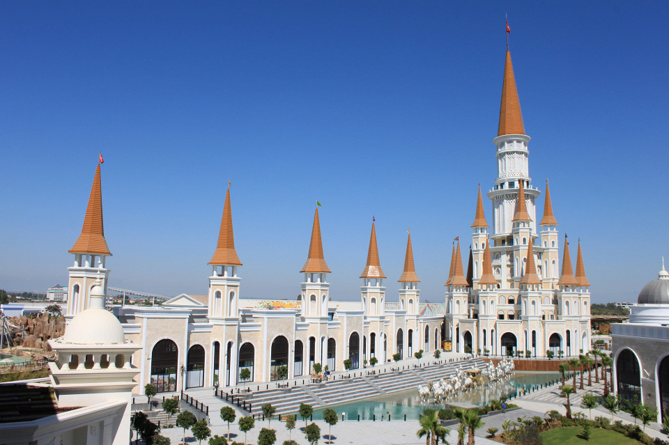The Land of Legends в Белеке