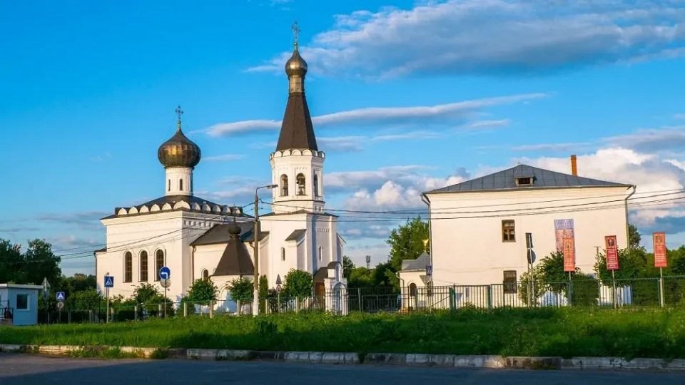 Что посмотреть по пути из Москвы в Петербург 1