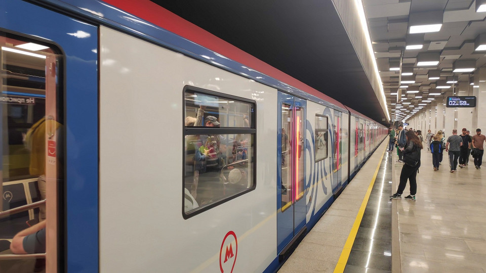 Поезд Московского метрополитена