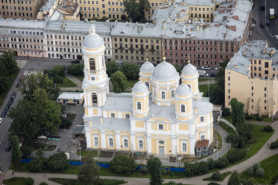 Князь-Владимирский собор в Санкт-Петербурге, вид с воздуха