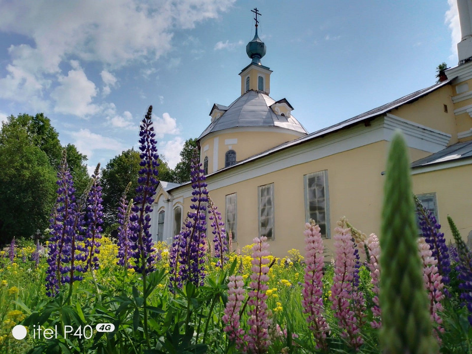 Троицкая церковь, село Троицкое
