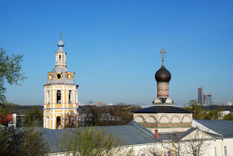 Вид на Андреевский монастырь