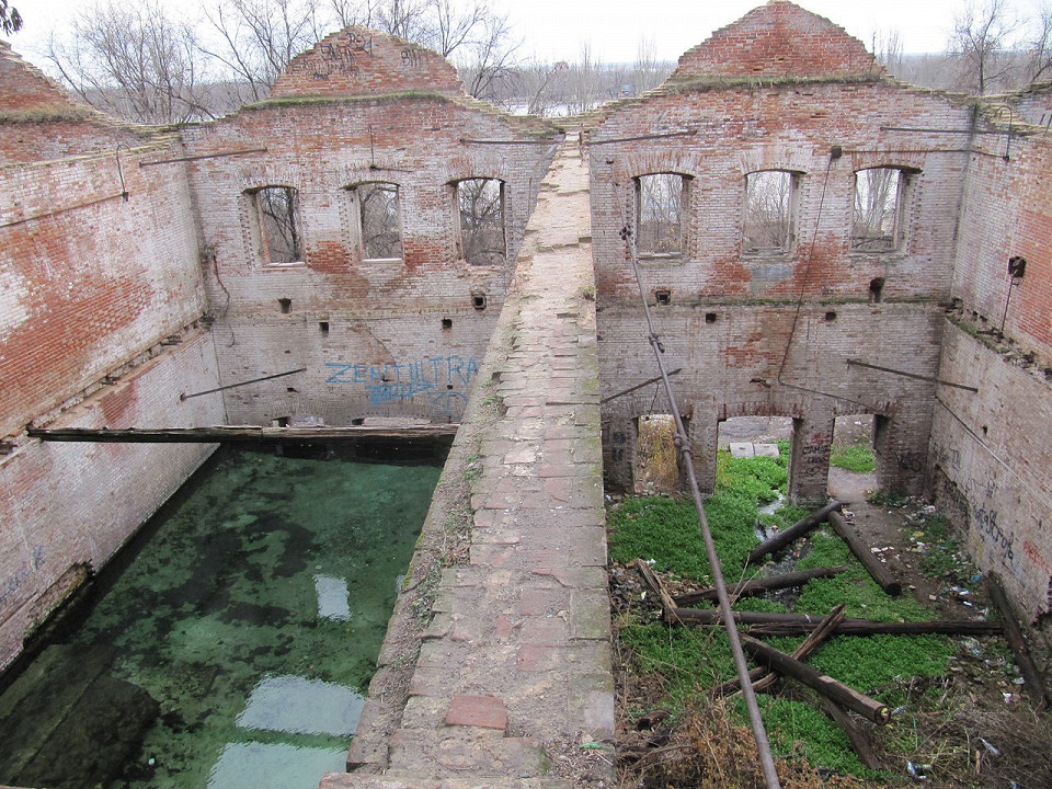Парамоновские склады в Ростове-на-Дону, родниковая вода