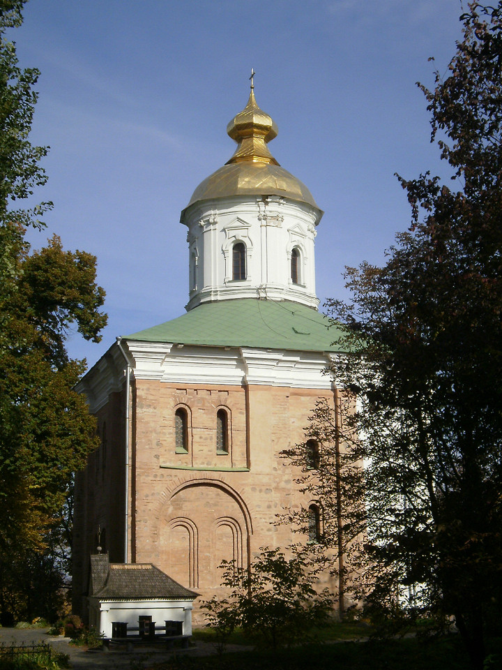 Выдубицкий монастырь, Михайловский собор