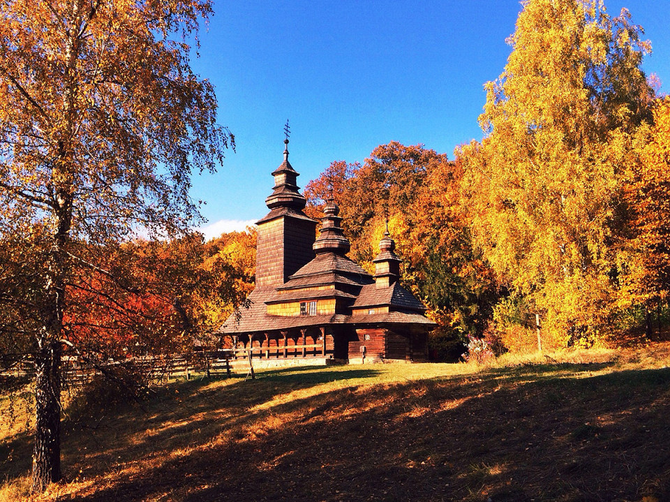 Пирогово осенью