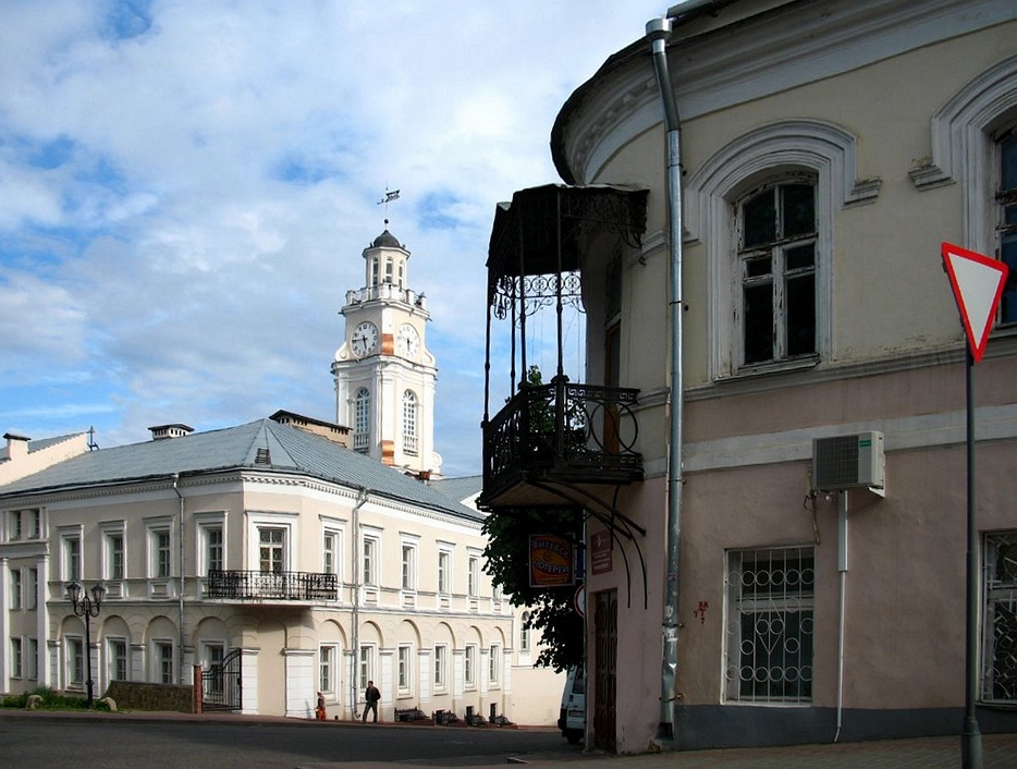 Старый город Витебска, вид на ратушу