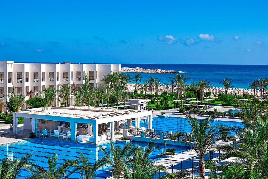 Jaz Crystal, Almaza Bay
