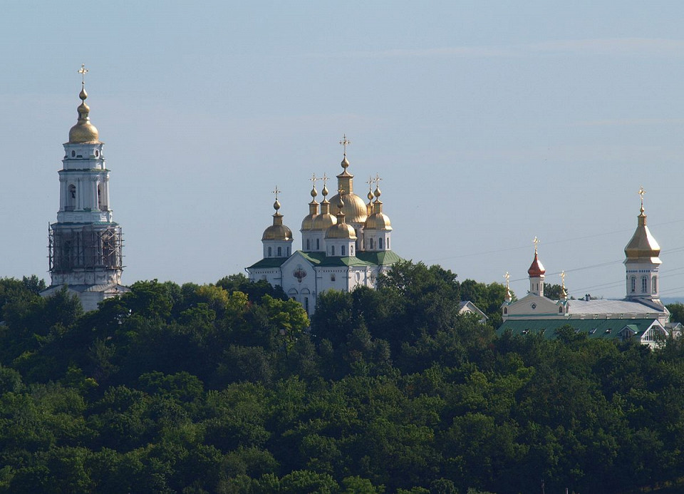 Крестовоздвиженский монастырь в Полтаве