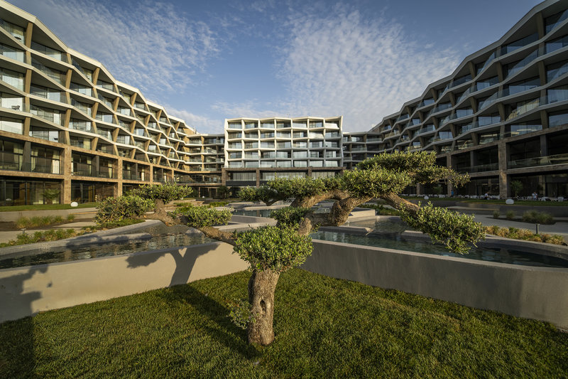 Wave Resort