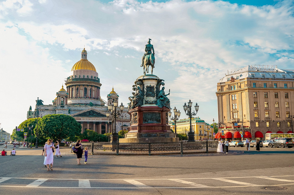 Исаакиевский собор, вид летом, Санкт-Петербург