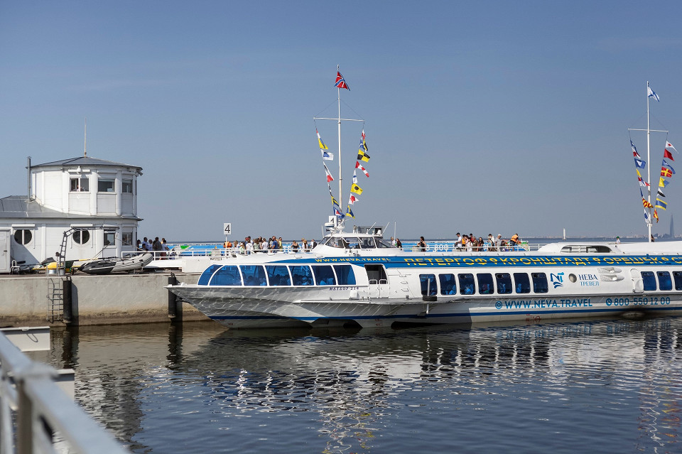 Метеор в Петергофе