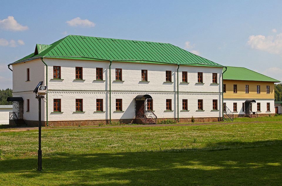Аносин Борисоглебский монастырь, келейный корпус