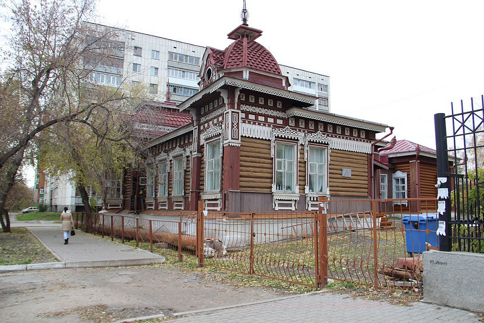 Дом Дунаева