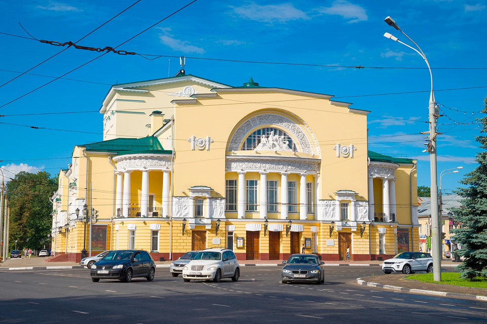 Волковский театр в Ярославле