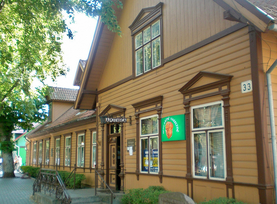 Старинная аптека Паланги