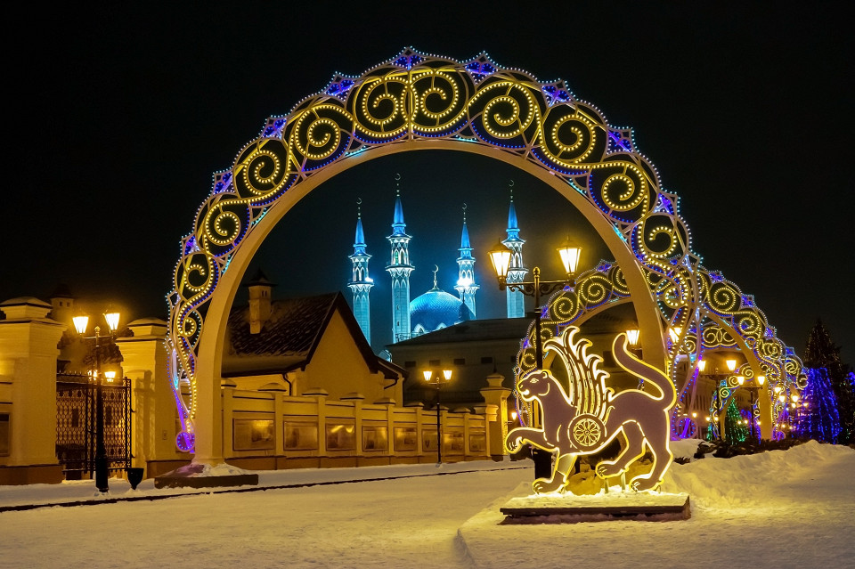 Вечерняя иллюминация зимой, Казань