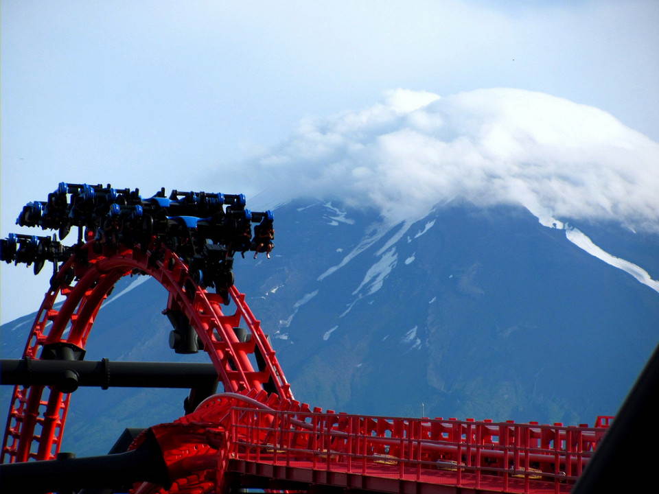Парк развлечений Fuji-Q Highland