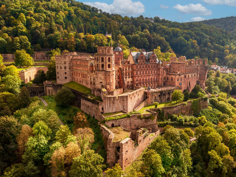Топ 10 самых красивых замков Германии 9