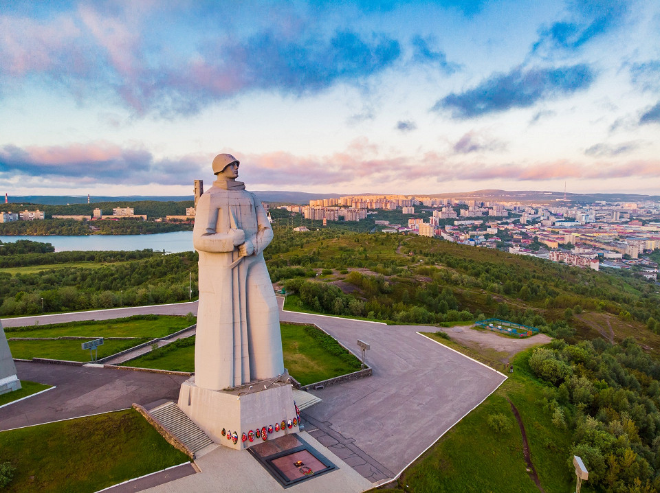 Памятник Защитникам Советского Заполярья, Мурманск