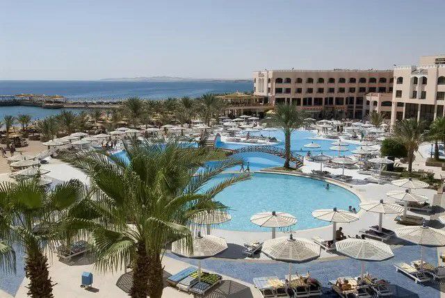 Beach Albatros Resort — Families and couples only.jfif