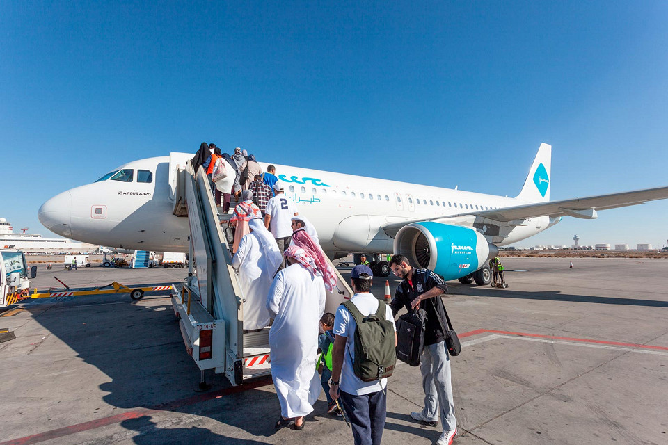 Посадка на самолет авиакомпании Jazeera Airways