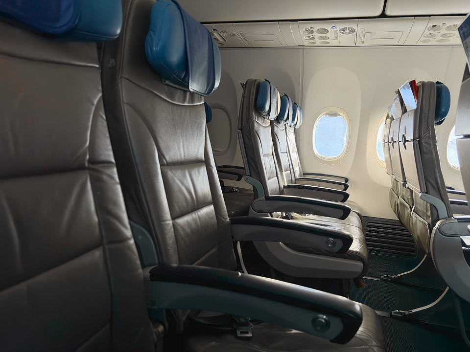 Пассажирское кресло Boeing 737-800