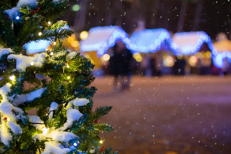christmas-city-background