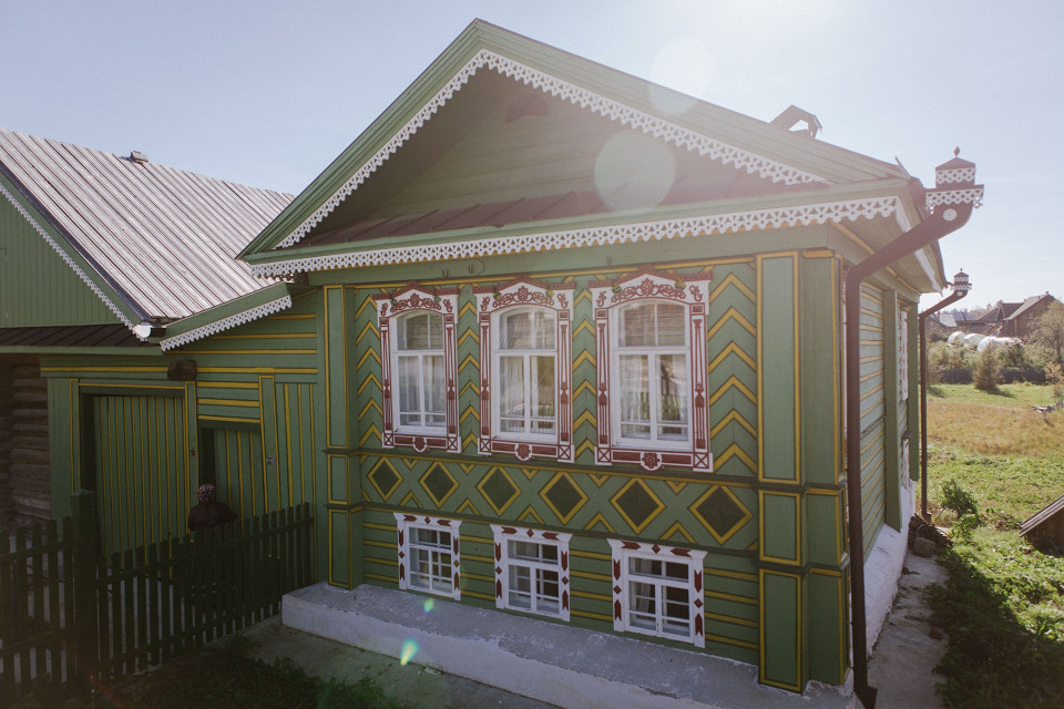Мариинские избы, деревенский дом