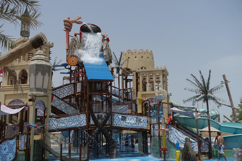 Крепость Мара аквапарке Yas Waterworld