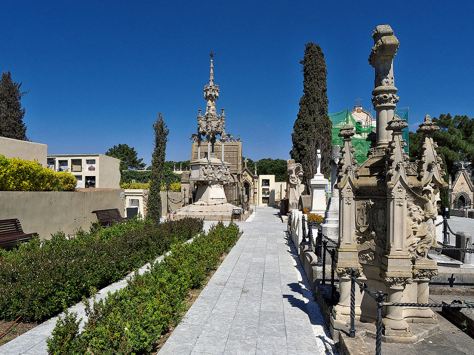 Кладбище Ллорет-де-Мара, пантеон Macia-Roca