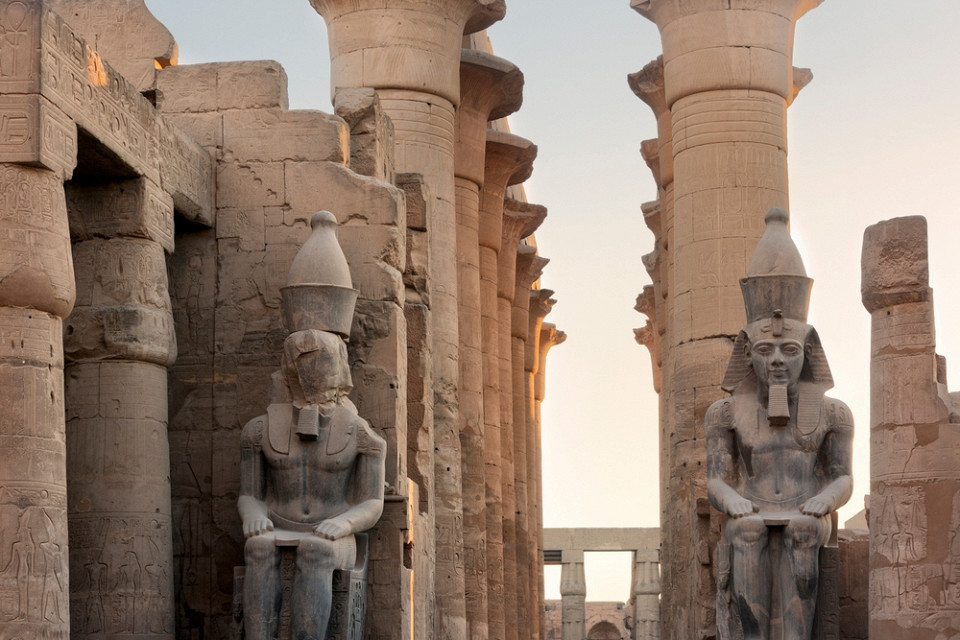 Храм в Луксоре, Египет