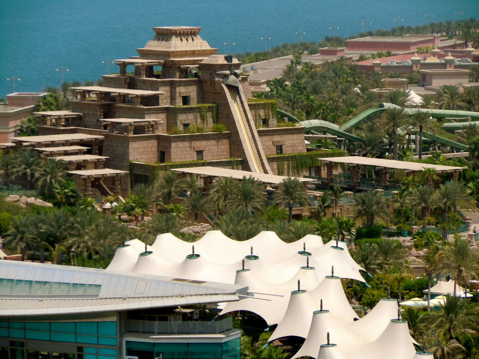 Парк Aquaventure